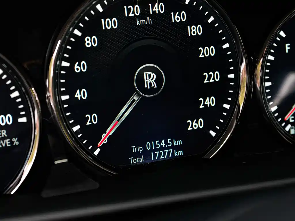 Rolls-Royce Cullinan — миниатюра 10