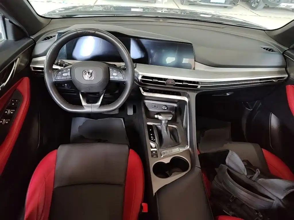 Changan CS35PLUS — миниатюра 10