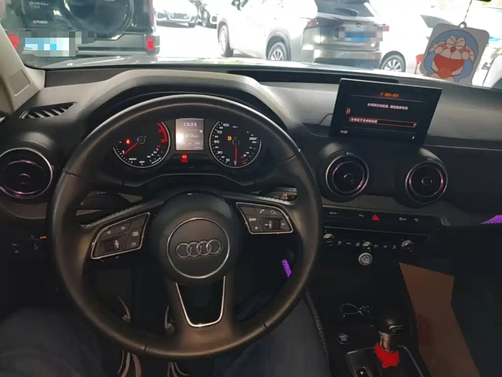Audi Q2L — миниатюра 10