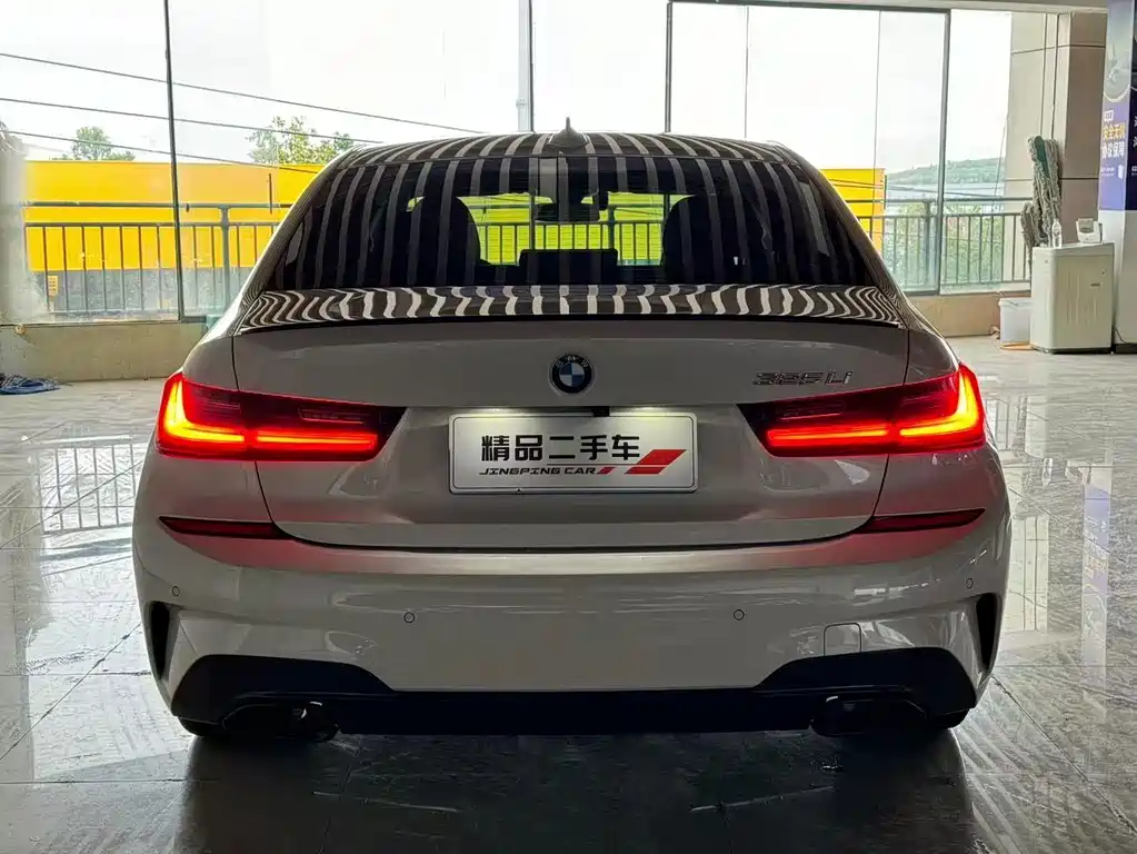 BMW 3 Series — миниатюра 9