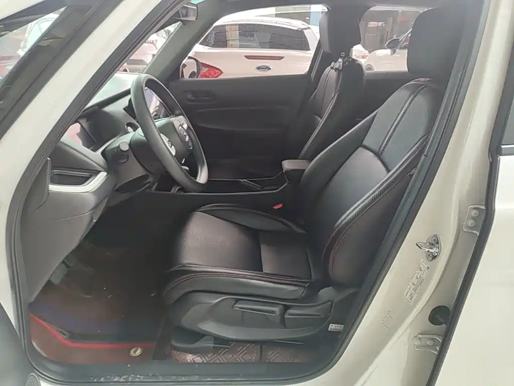 Honda Fit — миниатюра 15