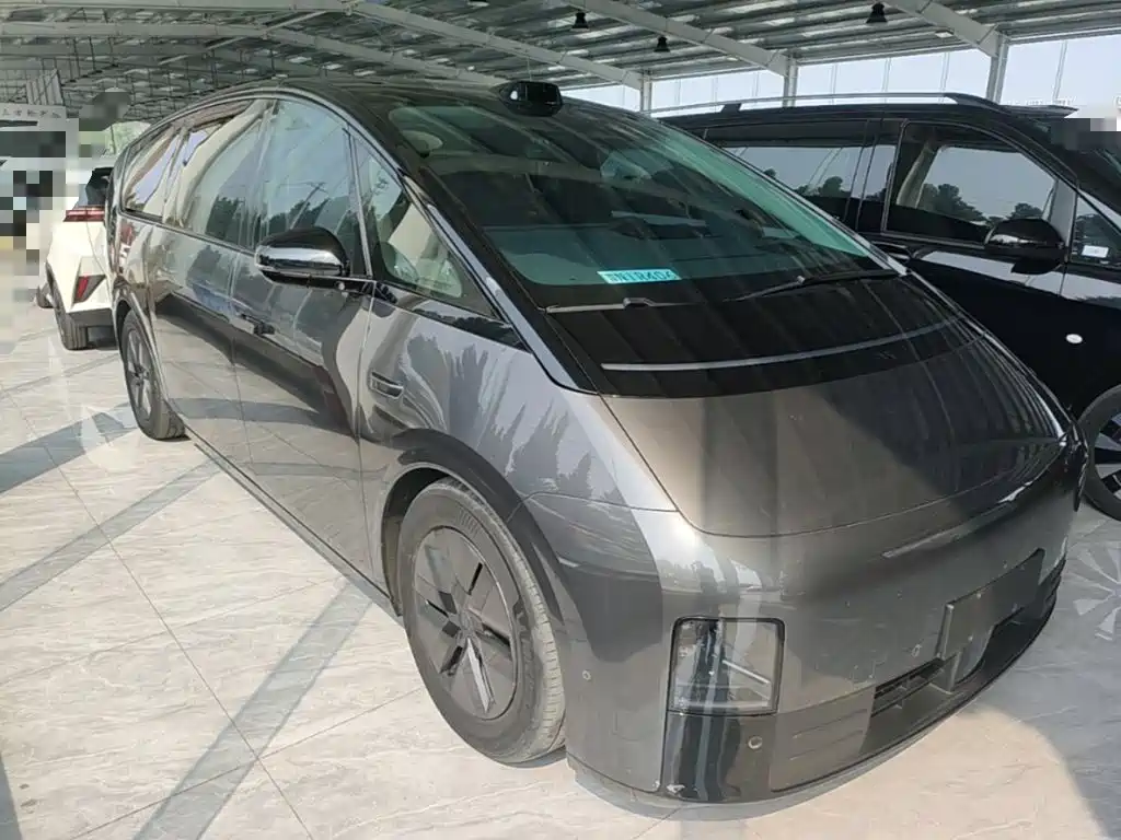 Li Auto Li MEGA — миниатюра 4