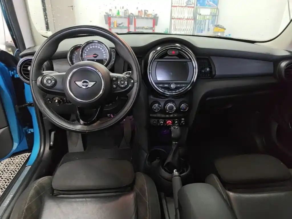MINI Mini — миниатюра 10