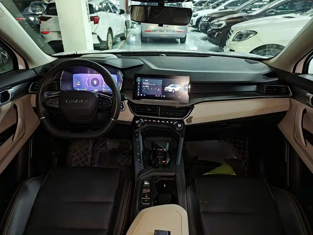 Lynk & Co 06 EM-P — миниатюра 10