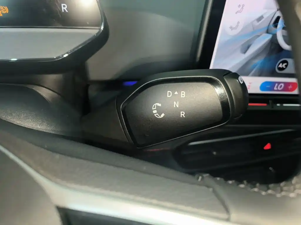 Volkswagen ID.3 — миниатюра 14