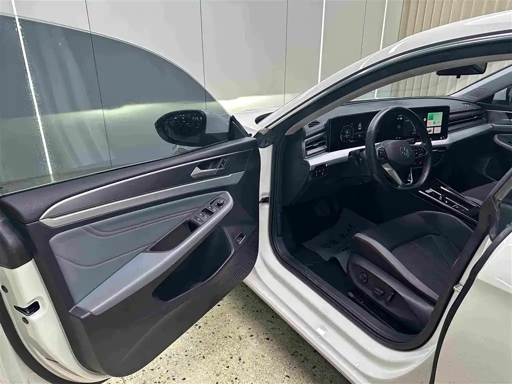 Volkswagen Lamando — миниатюра 12