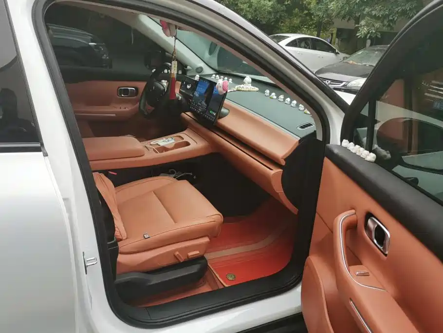 Leapmotor Leapmotor C10 — миниатюра 8