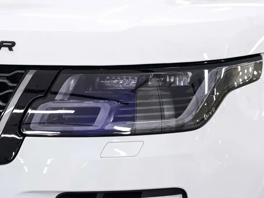 Land Rover Range Rover — миниатюра 22