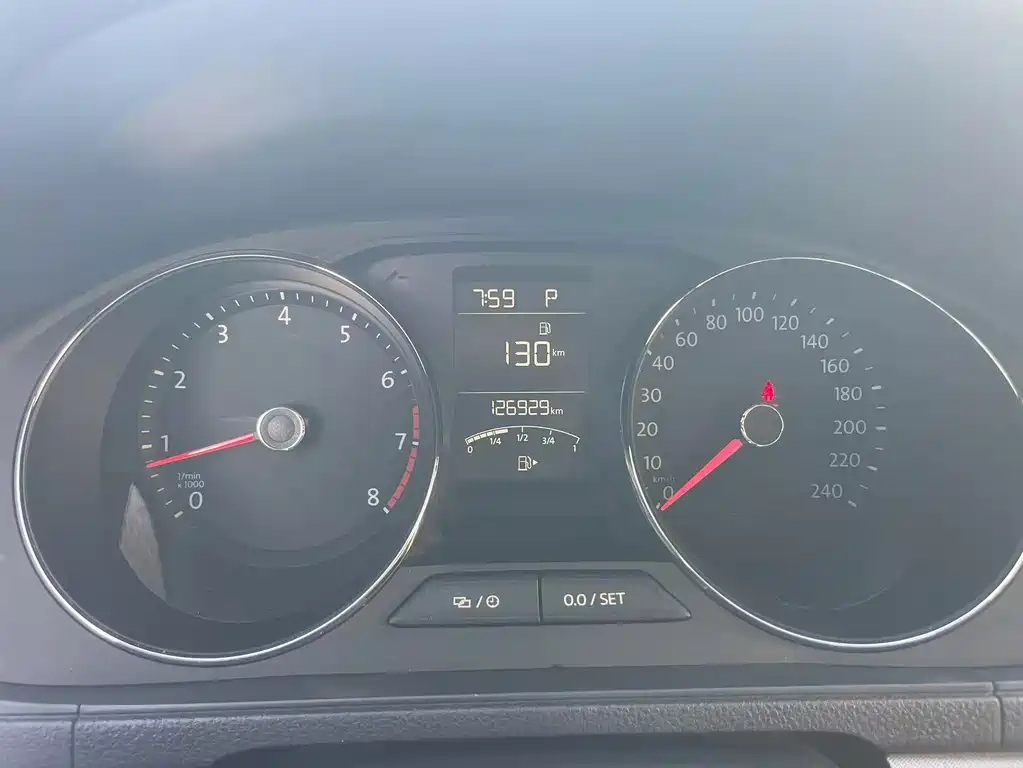 Volkswagen Lavida — миниатюра 5