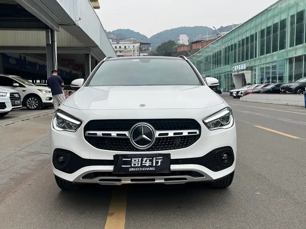 Mercedes-Benz GLA — миниатюра 2