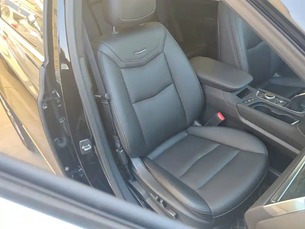 Cadillac XT5 — миниатюра 25