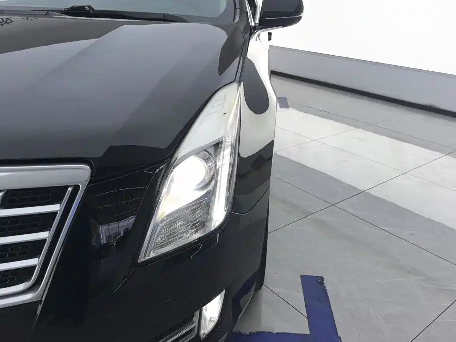 Cadillac XTS — миниатюра 5