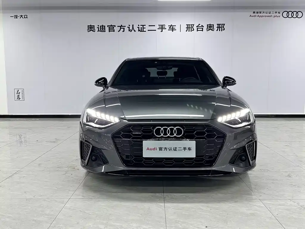 Audi A4L 2022 45 TFSI quattro
