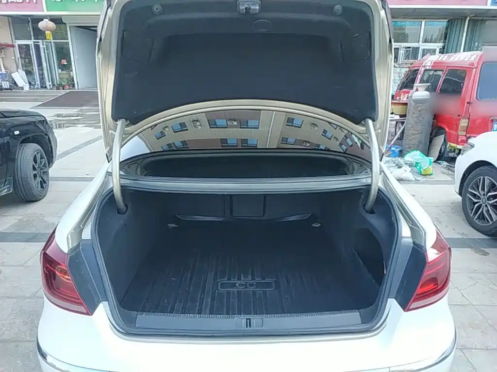 Volkswagen CC — миниатюра 19