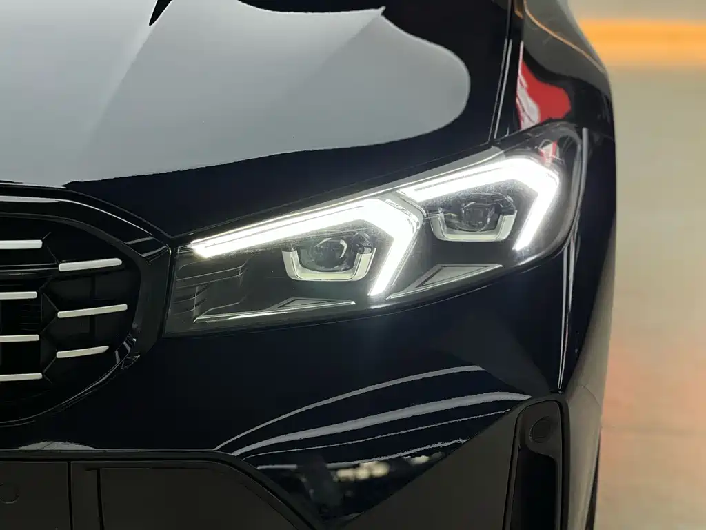 BMW 3 Series — миниатюра 16