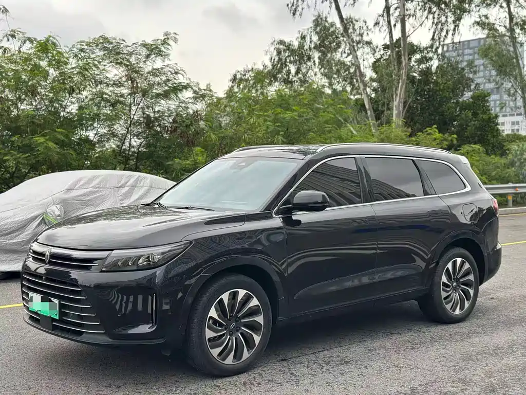 AITO Wenjie AITO M7