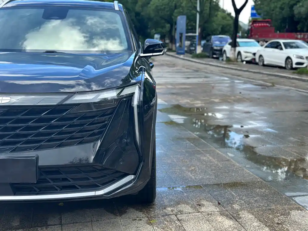 Geely Boyue L — миниатюра 10