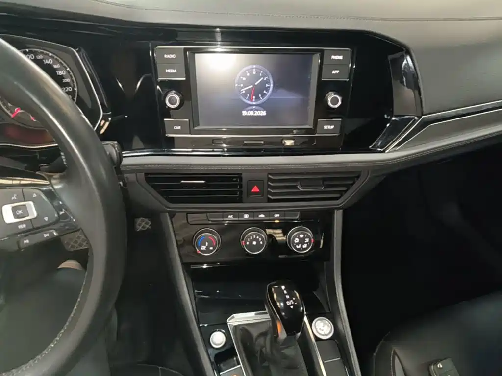 Volkswagen Sagitar — миниатюра 13