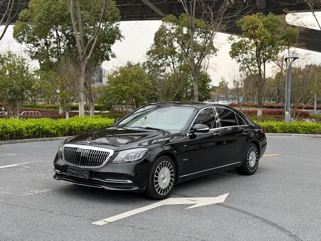 Mercedes-Benz S-Class 2020
