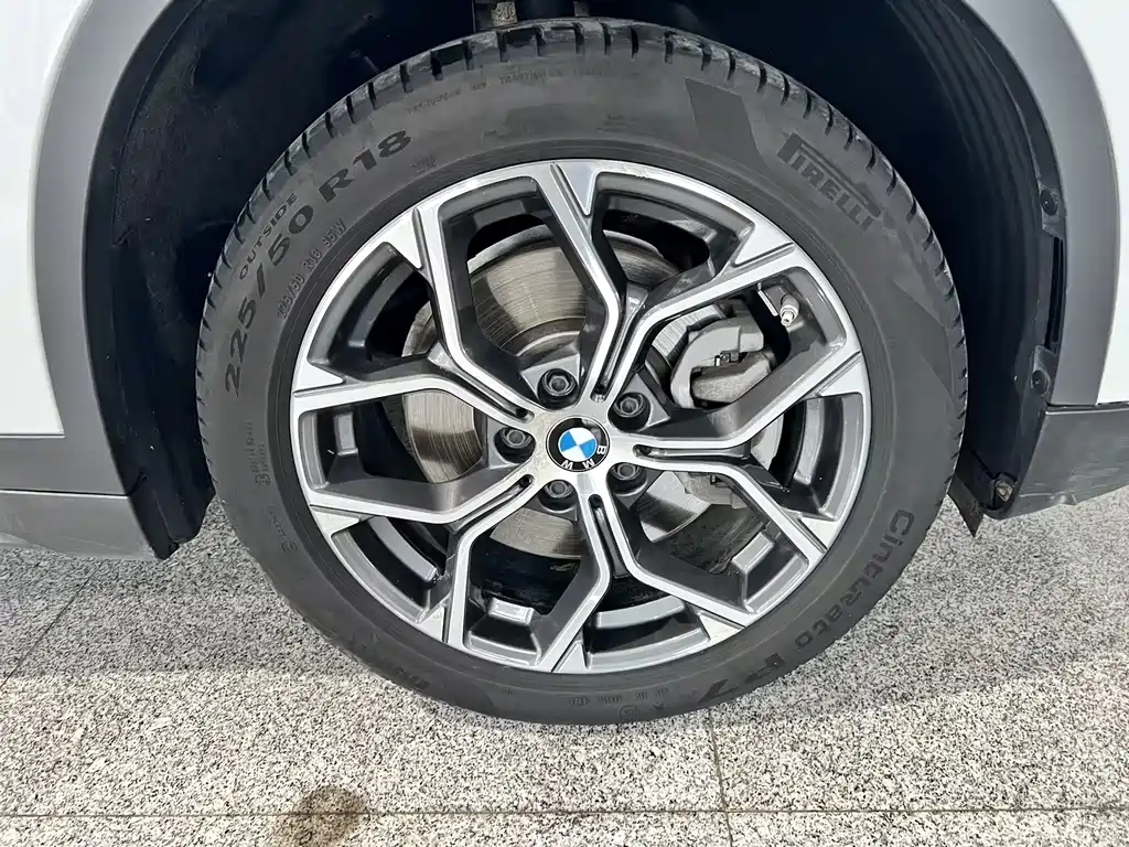 BMW X1 — миниатюра 19