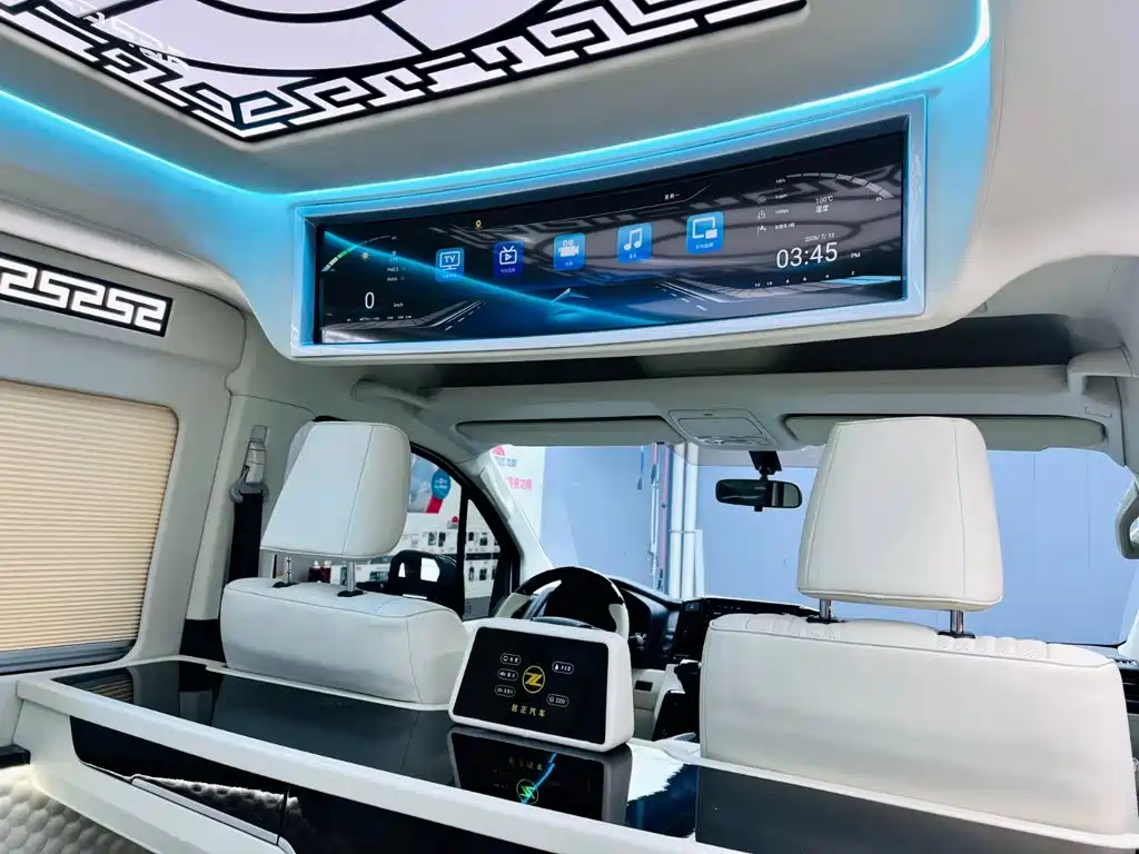 Toyota Hiace — миниатюра 12