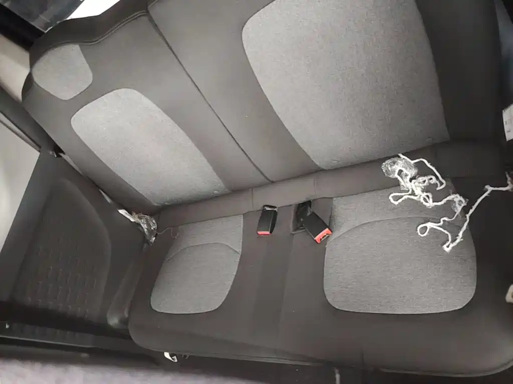 Wuling MINIEV — миниатюра 17