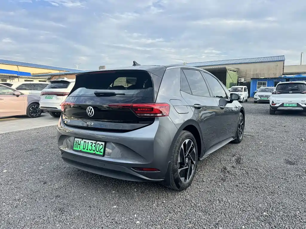 Volkswagen ID.3 — миниатюра 11
