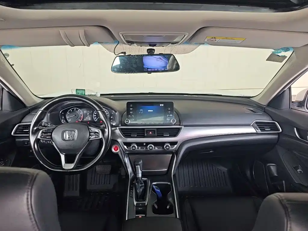 Honda Accord — миниатюра 10