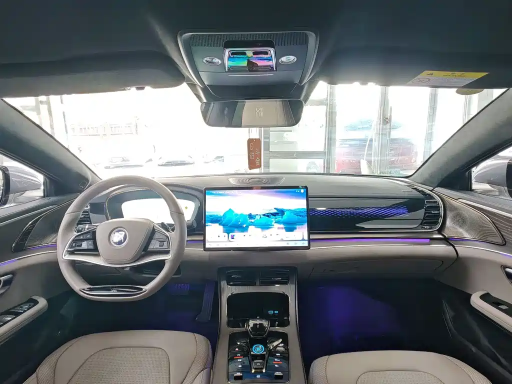 BYD Han — миниатюра 6