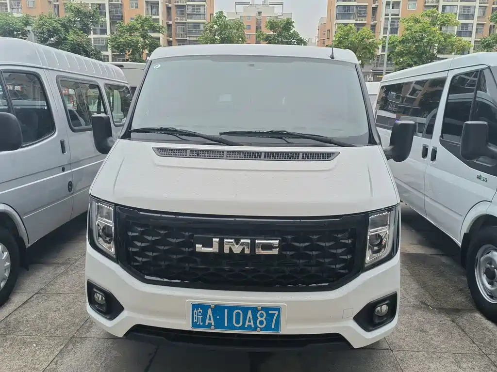 JMC JMC Fushun — миниатюра 2