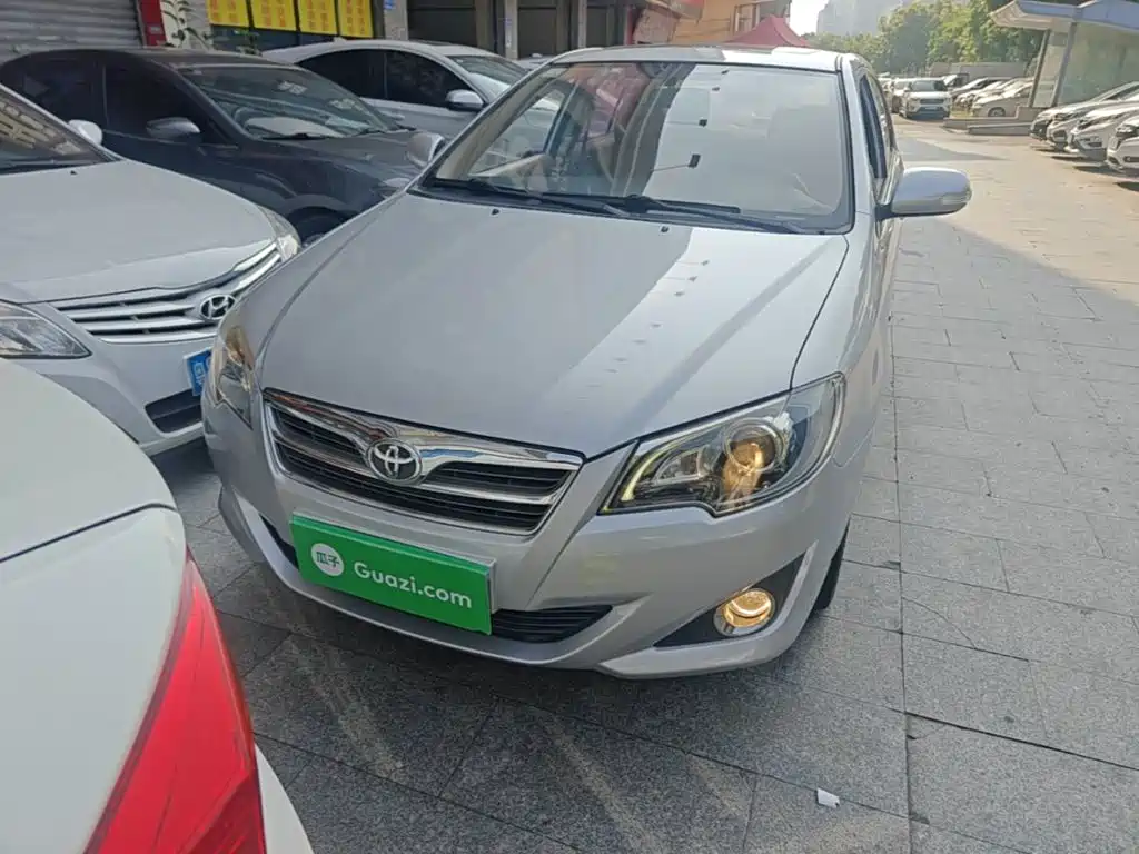 Toyota Corolla — миниатюра 3
