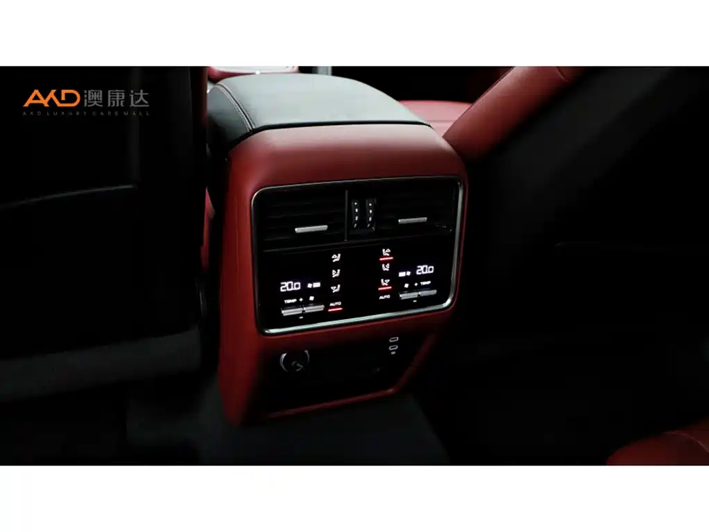 Porsche Cayenne — миниатюра 9
