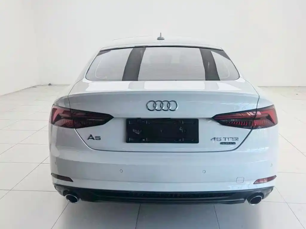 Audi A5 (Import) — миниатюра 8