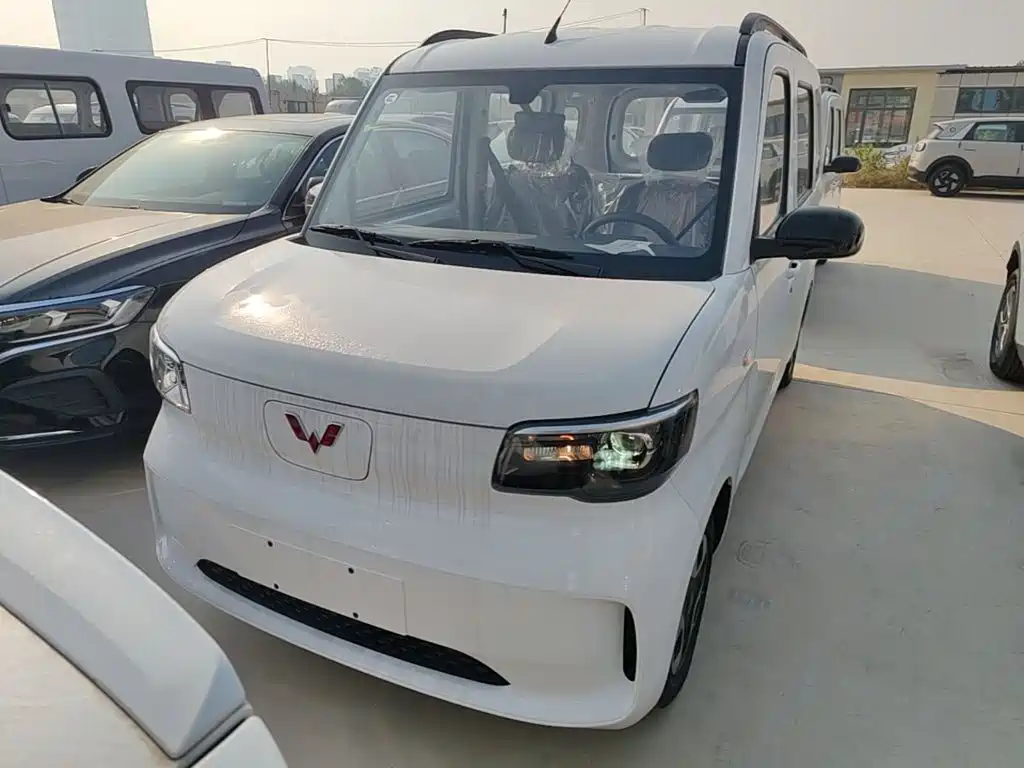 Wuling Zhiguang EV — миниатюра 3