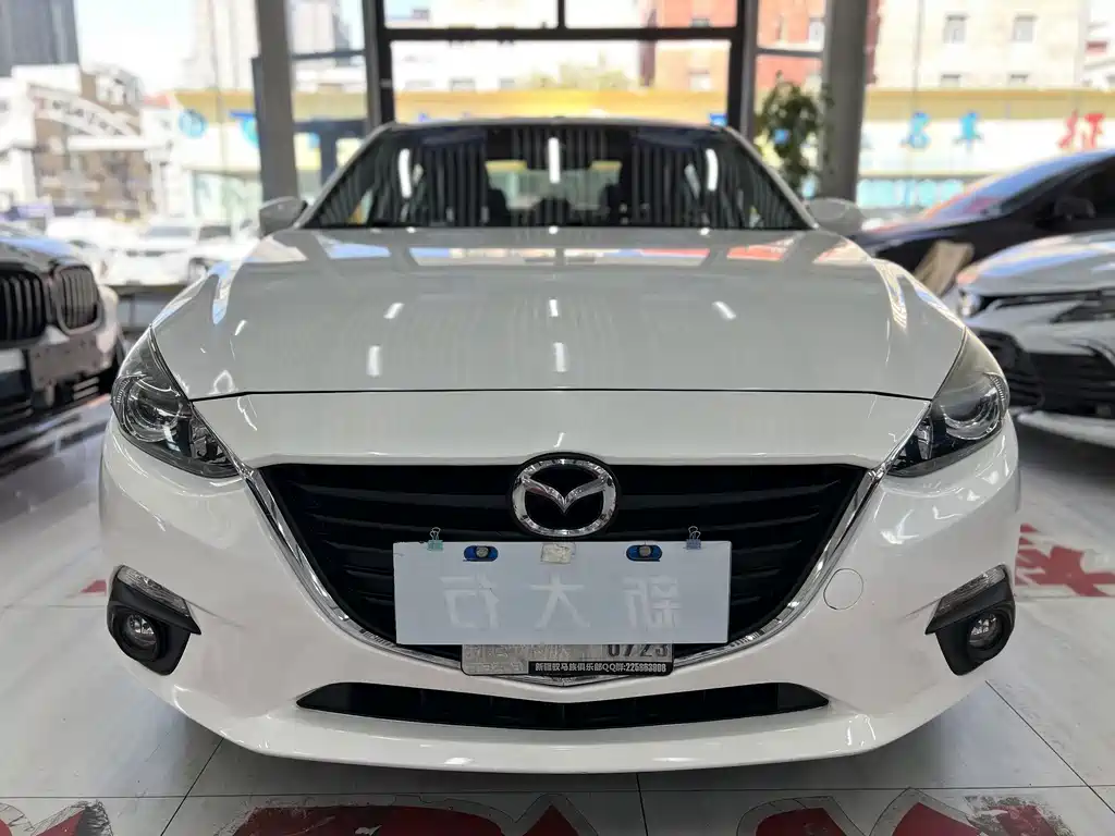 Mazda 3 Axela — миниатюра 2