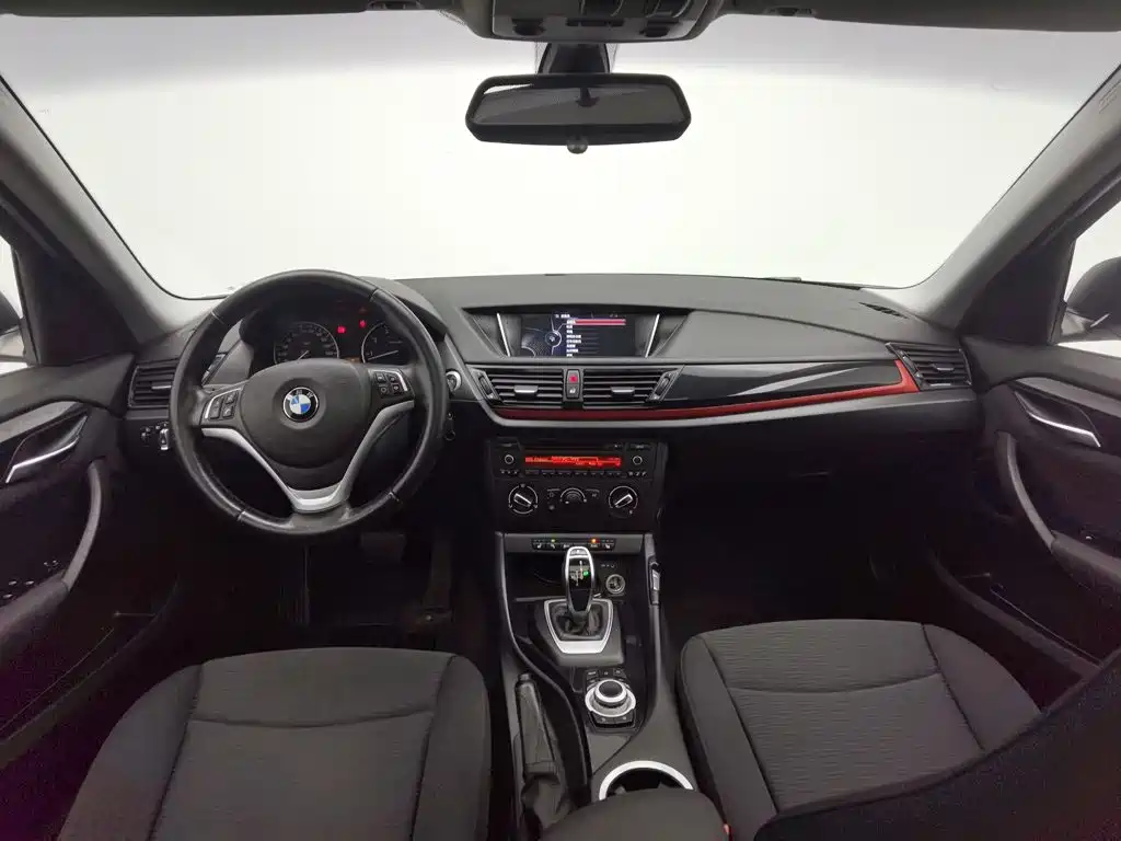 BMW X1 — миниатюра 5