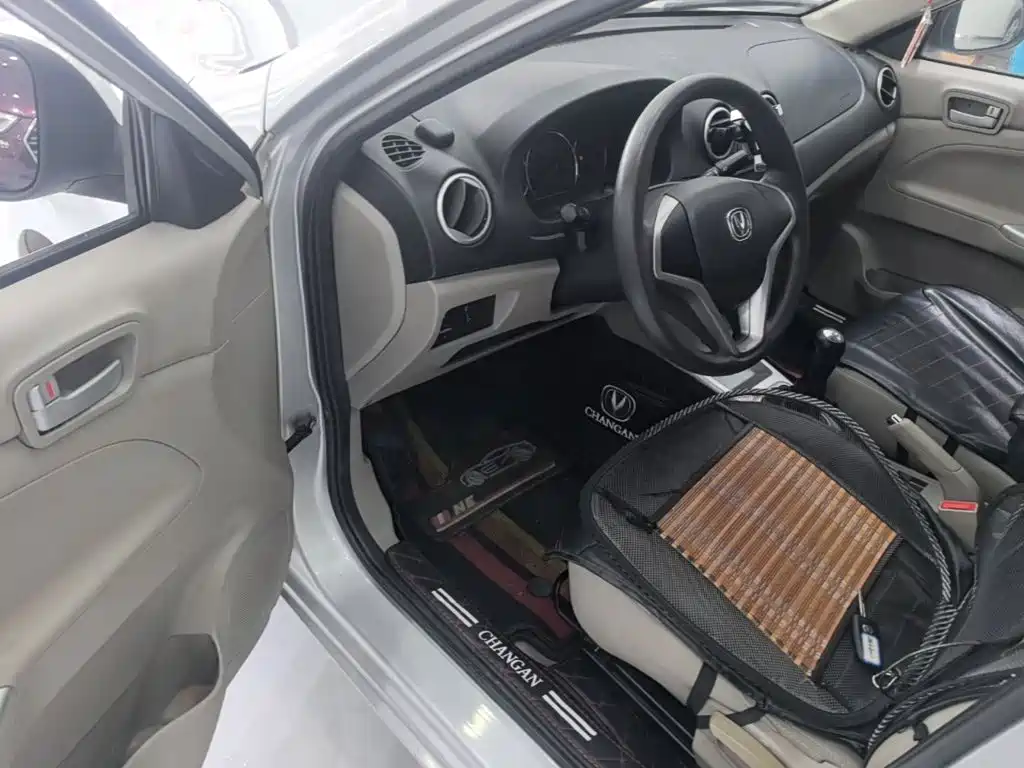 Changan V3 — миниатюра 16