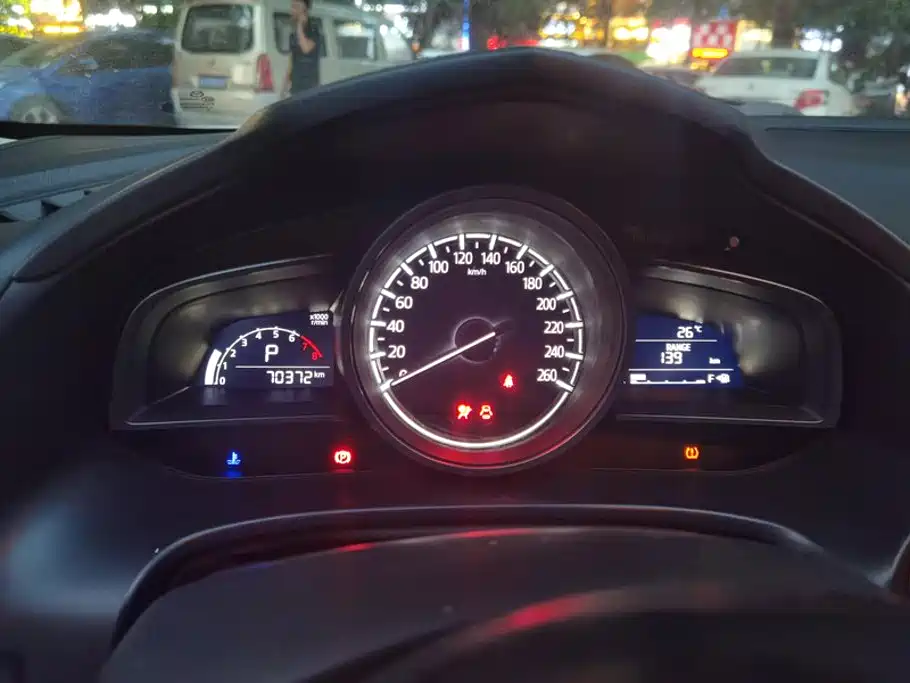 Mazda 3 Axela — миниатюра 14