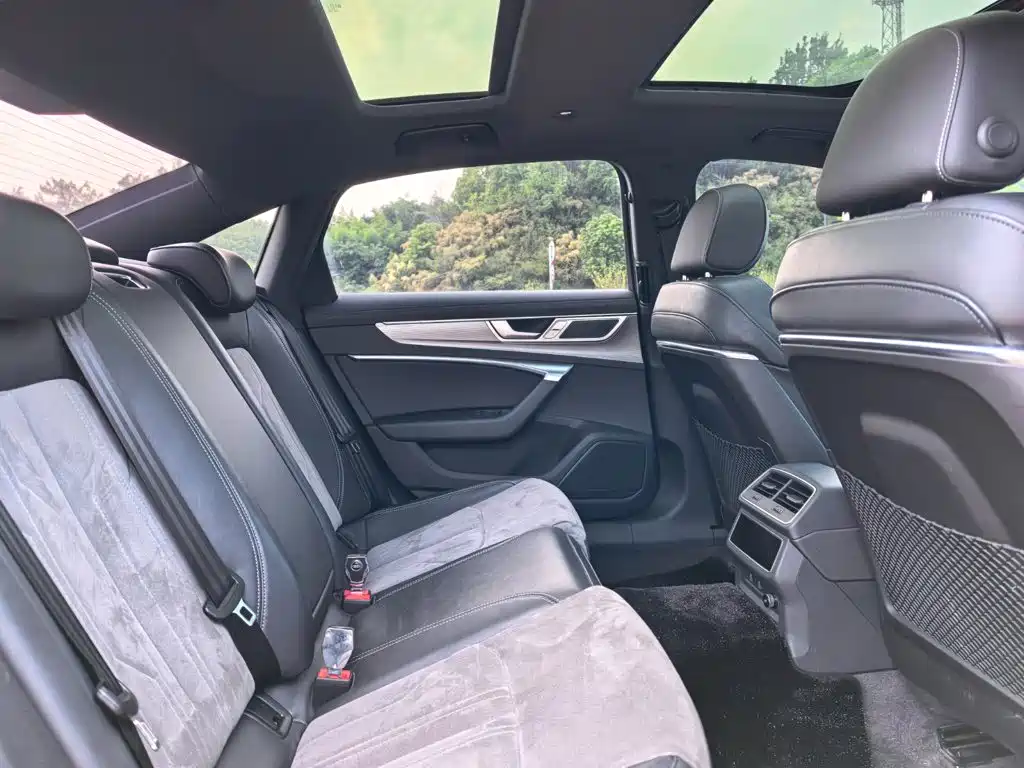 Audi A6L — миниатюра 7