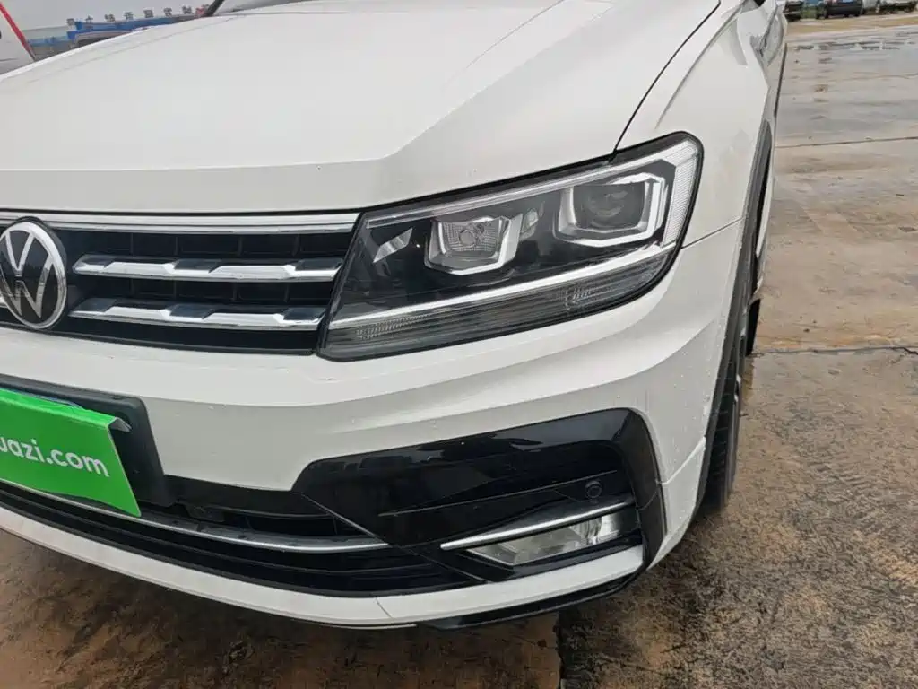 Volkswagen Tiguan L — миниатюра 24