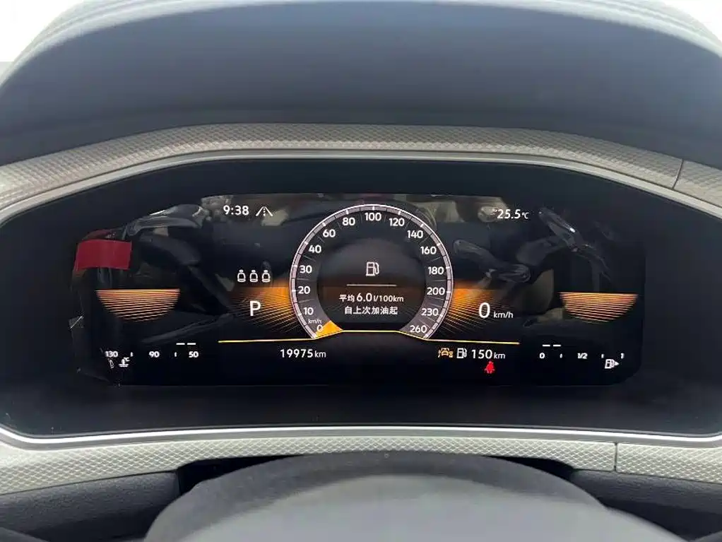 Volkswagen T-Roc — миниатюра 12