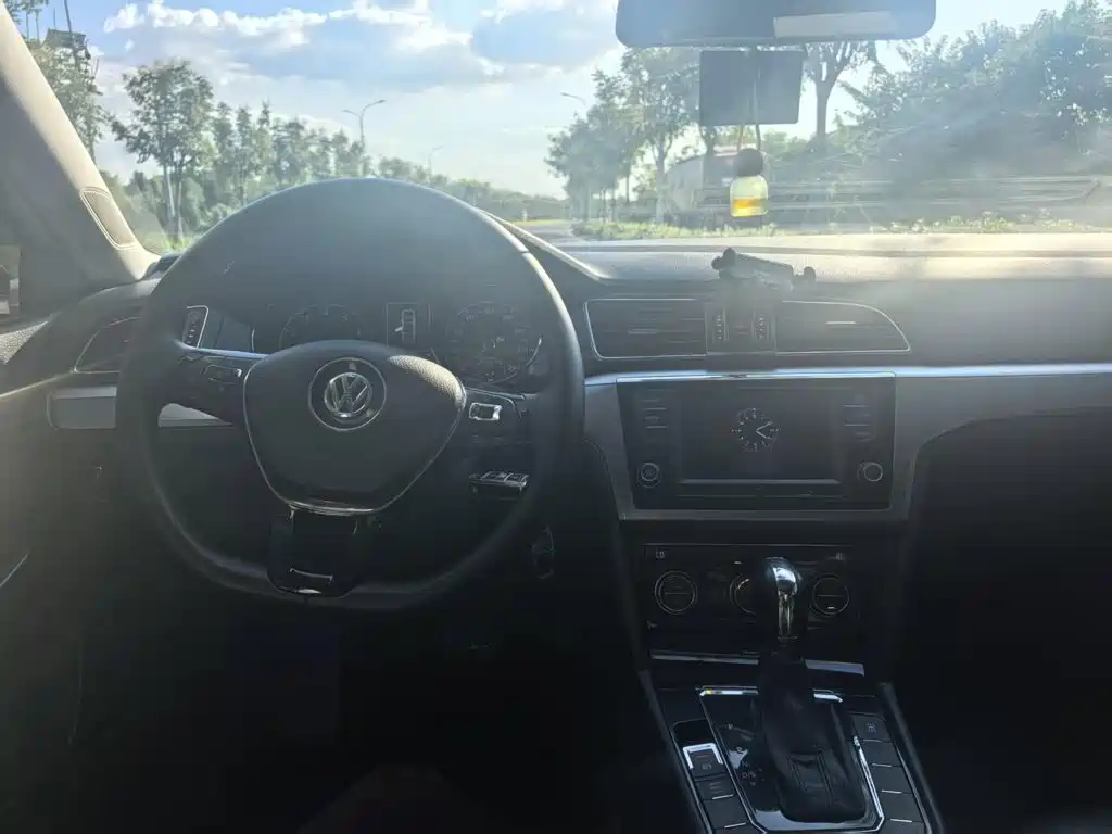 Volkswagen Lamando — миниатюра 9