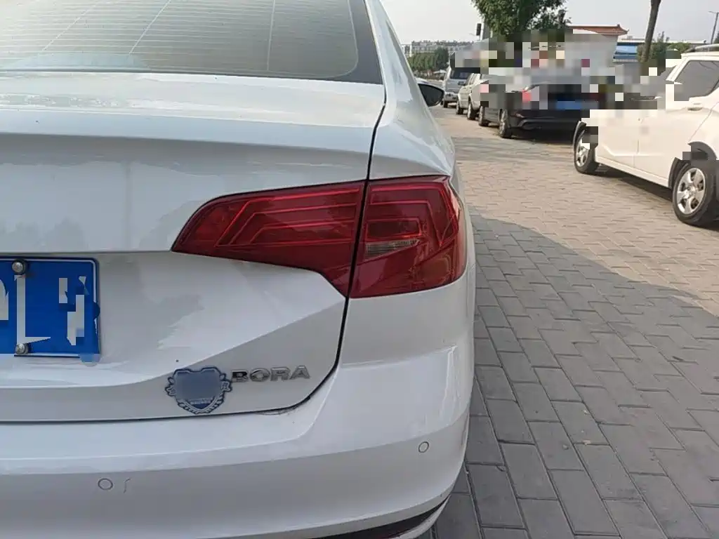 Volkswagen Bora — миниатюра 8