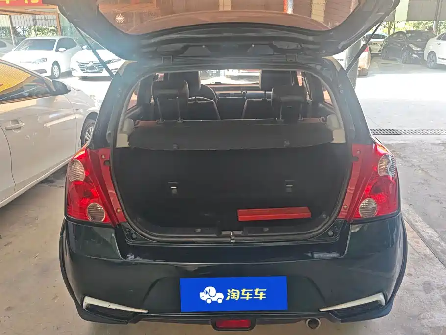 Suzuki Swift — миниатюра 4