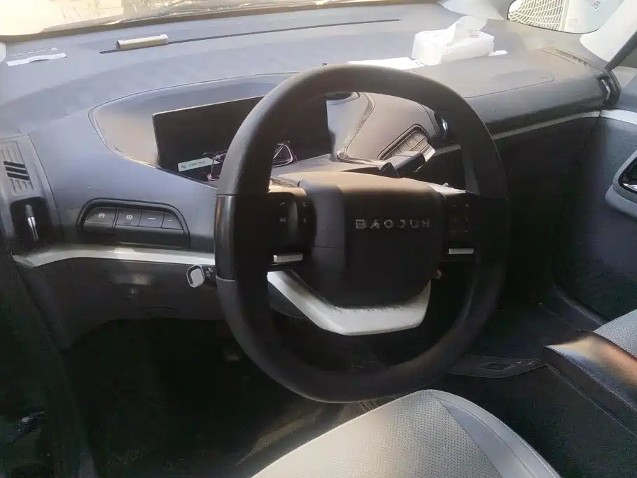 Baojun KiWi EV — миниатюра 12