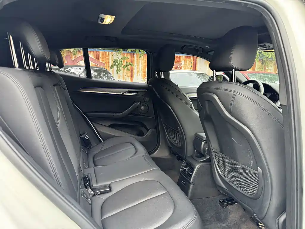 BMW X2 (Import) — миниатюра 9