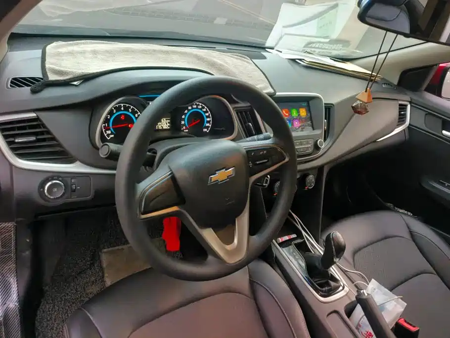 Chevrolet Cavalier — миниатюра 12