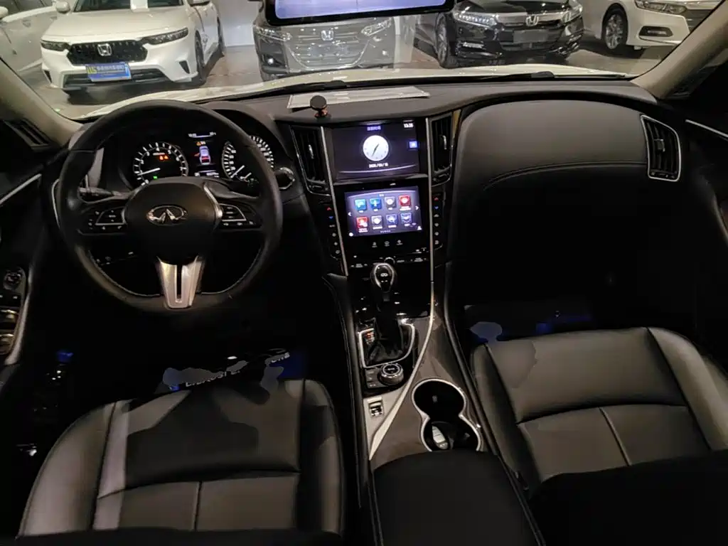 Infiniti Q50L — миниатюра 10