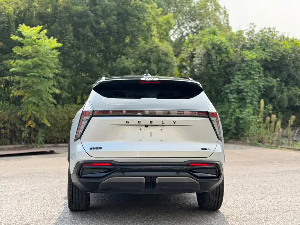 Geely Boyue L — миниатюра 5