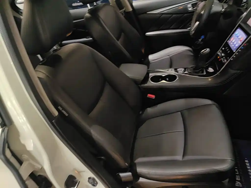 Infiniti Q50L — миниатюра 25